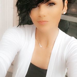 Meet your Posher, Rae